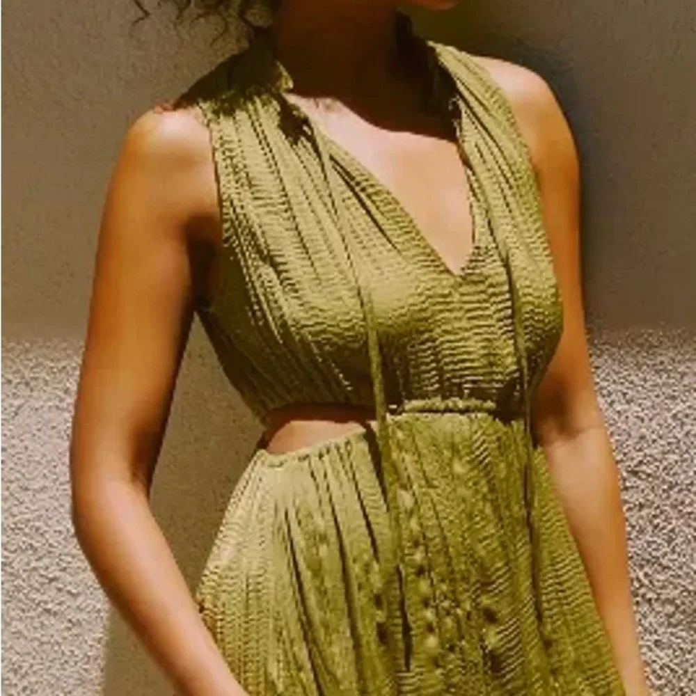 Anthropologie - Sarah Hann Textured Mock-Neck Cutout Dress NWT - Picture 3 of 7